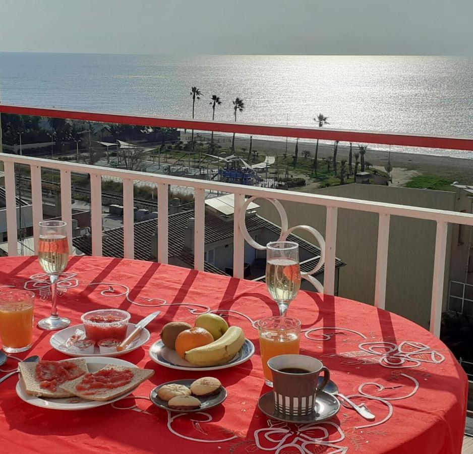 Terraza Al Mar Lägenhet Pineda de Mar Exteriör bild