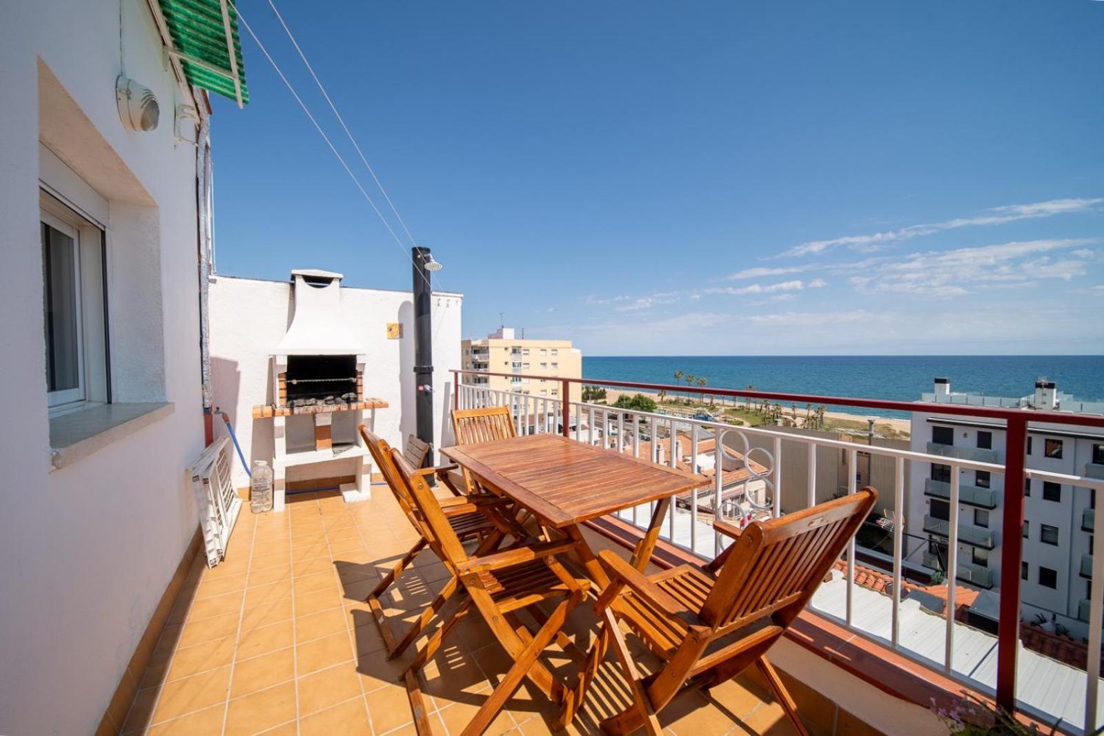 Terraza Al Mar Lägenhet Pineda de Mar Exteriör bild